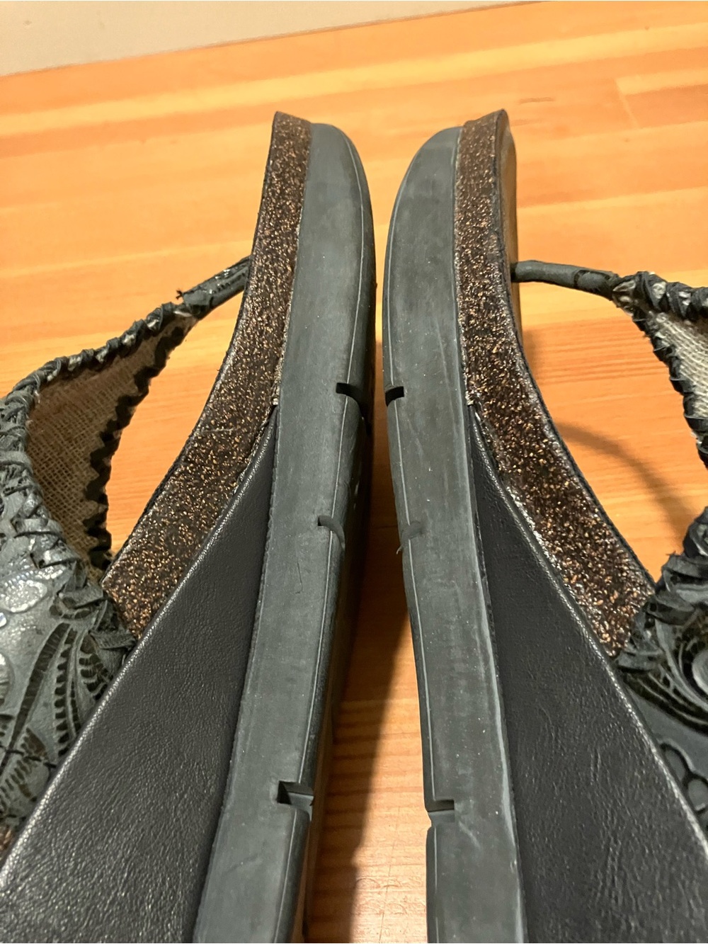 Off The Beaten Track Wedge Sandals size 10 - Picture 10 of 10
